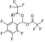 CAS 登录号：14353-88-9， (2,3,4,5,6-五氟苯基)二(2,2,2-三氟乙酸)-碘