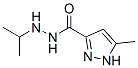 CAS 登录号：6736-44-3， N'-(1-甲基乙基)-5-甲基-1H-吡唑-3-甲酰肼