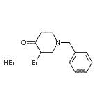 CAS 登录号：83877-88-7， 1-苄基-3-溴-4-哌啶酮氢溴酸盐(1:1)