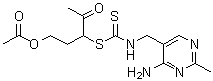 CAS 登录号：89285-03-0， 1-[2-(乙酰氧基)乙基]-2-氧代丙基 [(4-氨基-2-甲基-5-嘧啶基)甲基]二硫代氨基甲酸酯