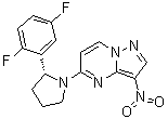 5-[(2R)-2-(2,5-二氟苯基)-1-吡咯烷基]-3-硝基吡唑并[1,5-a]嘧啶分子结构 (CAS 1223404-90-7)
