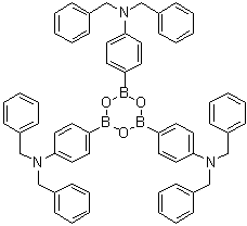 CAS 登录号：796857-59-5, N,N',N''-(2,4,6-环硼氧烷三基三-4,1-亚苯基)三[N-(苯基甲基)苯甲胺]